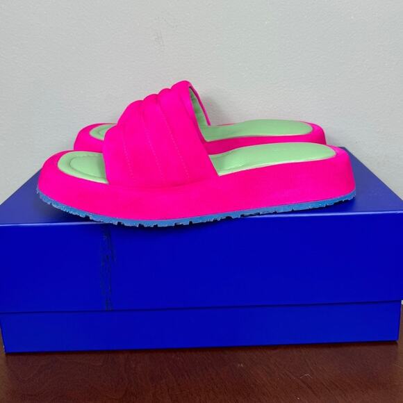 New P448 Fergie Suede Slide Sandals in Fuxia Women's Size EU 37 - Picture 5 of 9